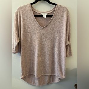 For the Republic Womans Soft V-neck Short Sleeve Top Medium